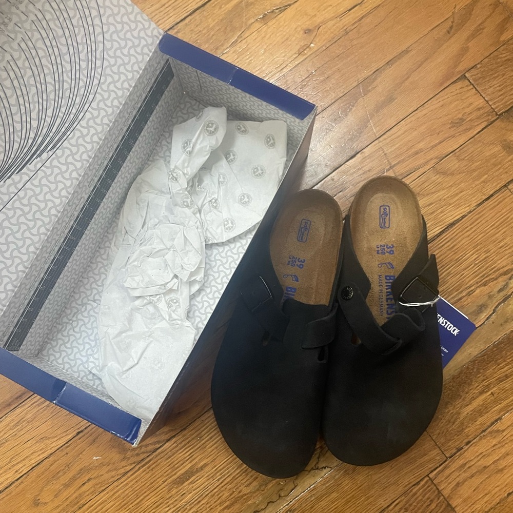 NIB Birkenstock Boston Clogs (Black) Size 39 WIDE FIT!